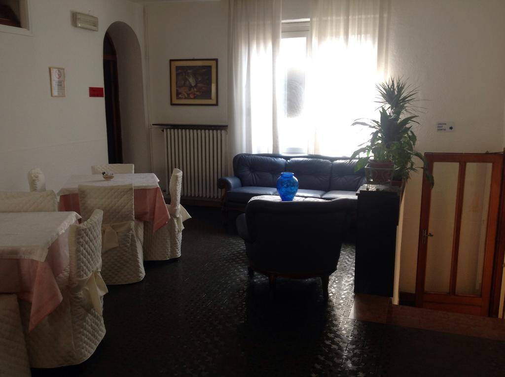 Hotel Persico Saluzzo Eksteriør billede